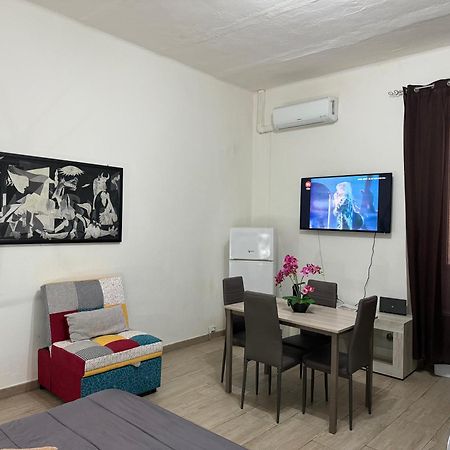 Civico 10 Apartamento Sássari Exterior foto